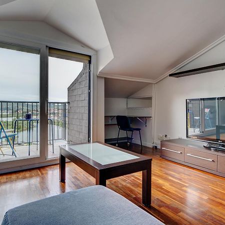 Luminoso Atico Con Terraza, Irun, Parking, 4Pax Apartment Exterior photo