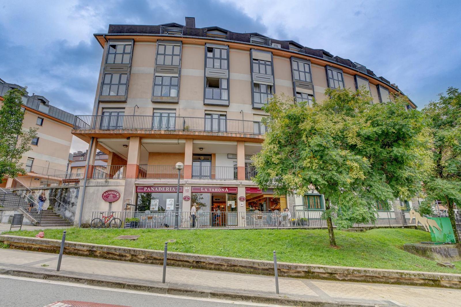 Luminoso Atico Con Terraza, Irun, Parking, 4Pax Apartment Exterior photo