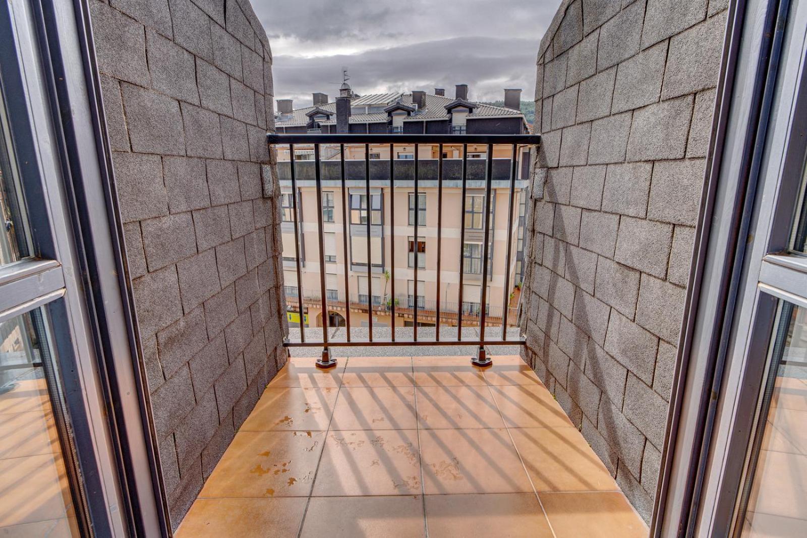 Luminoso Atico Con Terraza, Irun, Parking, 4Pax Apartment Exterior photo