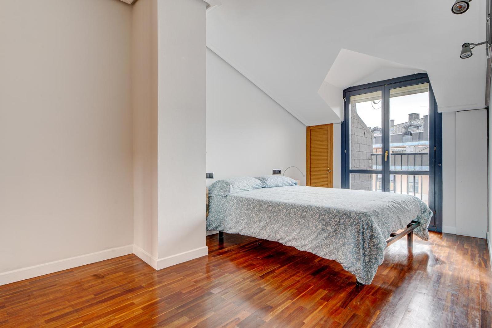 Luminoso Atico Con Terraza, Irun, Parking, 4Pax Apartment Exterior photo
